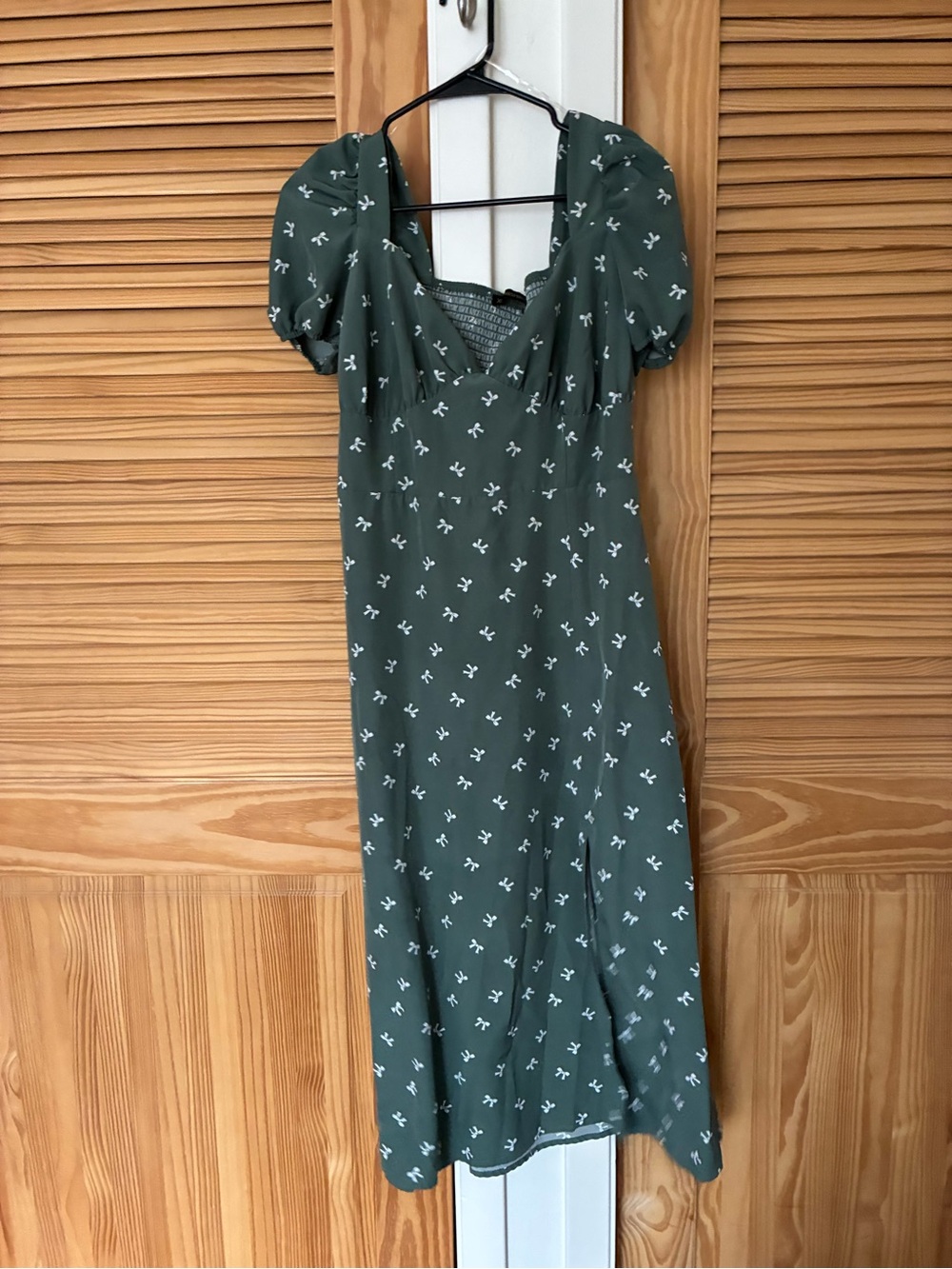 Women's Green Puff Sleeve bow print Maxi Dress size xl